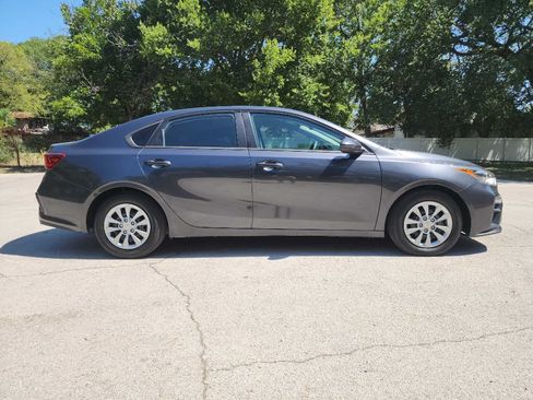 Used 2021 Kia Forte Sedan FWD image 7