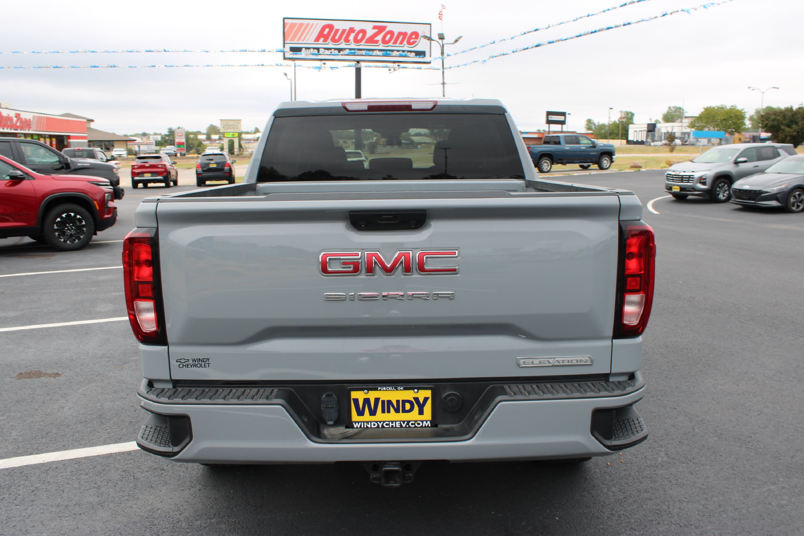 Used 2024 GMC Sierra 1500 Elevation AWD/4WD image 7