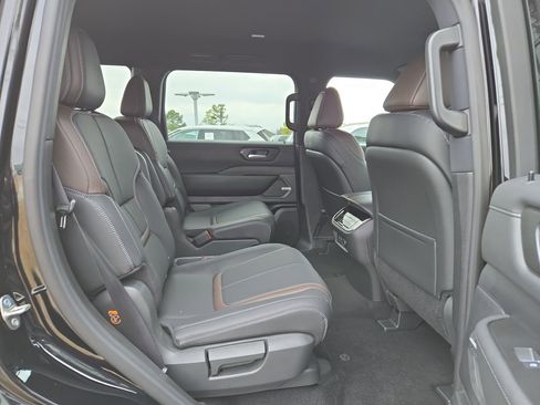 New 2026 Nissan Armada SL w/ Captain's Chari Seat Package image 14
