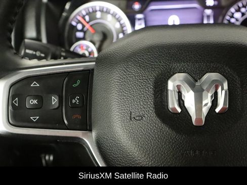 Used 2022 RAM 1500 Big Horn AWD/4WD image 8
