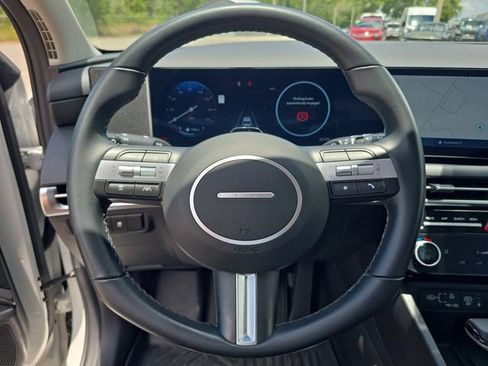 Used 2025 Hyundai Tucson SEL FWD image 24