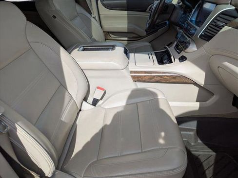 Used 2018 GMC Yukon Denali w/ Denali Ultimate Package image 25
