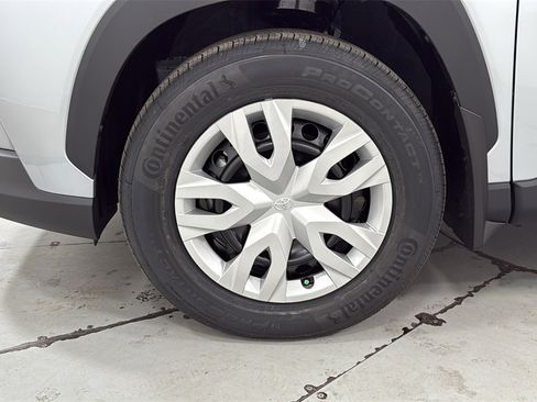 New 2026 Toyota Corolla Cross L image 24