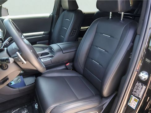 Used 2026 Hyundai Palisade Calligraphy AWD/4WD image 7