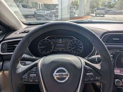 Used 2022 Nissan Maxima Platinum w/ Sport Mat Group FWD image 29