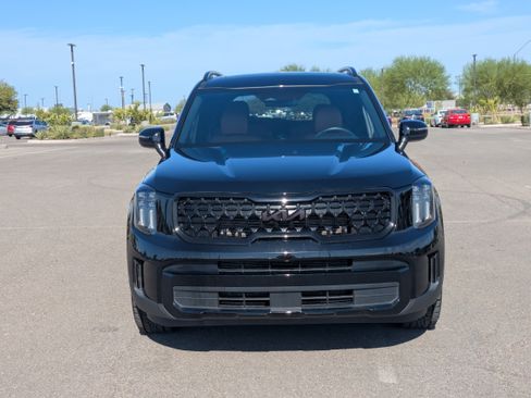 Certified 2025 Kia Telluride AWD image 8