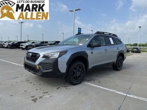 Used 2024 Subaru Outback Wilderness AWD/4WD image 2