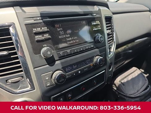 Used 2017 Nissan Titan SV AWD/4WD image 9