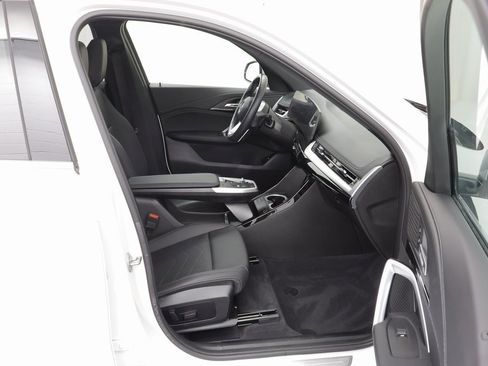 Certified 2023 BMW X1 xDrive28i w/ Convenience Package image 19