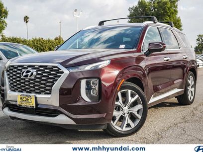 Used 2022 Hyundai Palisade Limited w/ Winter Package