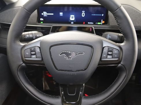 Used 2025 Ford Mustang Mach-E Premium AWD/4WD image 32