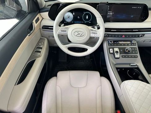 Used 2024 Hyundai Palisade Limited AWD/4WD image 12