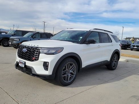 New 2026 Ford Explorer ST w/ Sun And Sound Package image 4