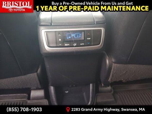 Used 2018 Toyota Highlander XLE AWD/4WD image 17