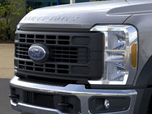 New 2026 Ford F450 XL w/ XL Driver Assist Package image 17