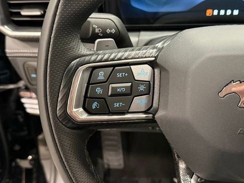 Used 2025 Ford Mustang GT Premium image 19