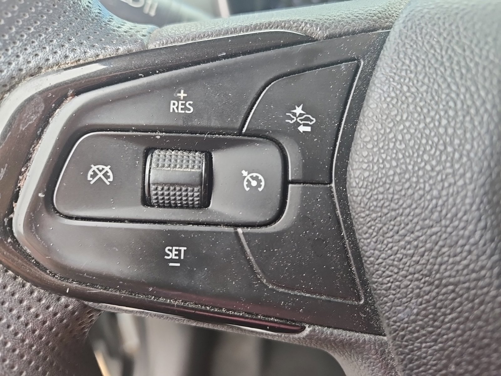 Used 2021 Chevrolet TrailBlazer LS FWD image 15