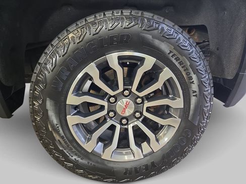 Used 2020 GMC Sierra 1500 AT4 AWD/4WD image 35