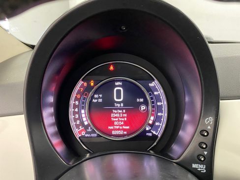 Used 2018 FIAT 500 Lounge FWD image 33