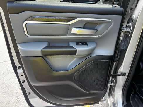 Used 2020 RAM 1500 Big Horn AWD/4WD image 19
