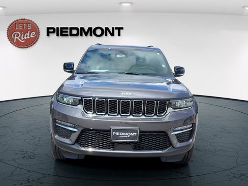 New 2025 Jeep Grand Cherokee Limited AWD/4WD image 3