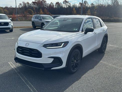 New 2026 Honda HR-V Sport image 11