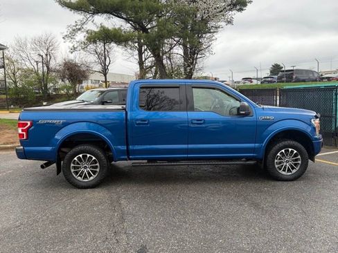Used 2018 Ford F150 XLT w/ Equipment Group 302A Luxury image 9