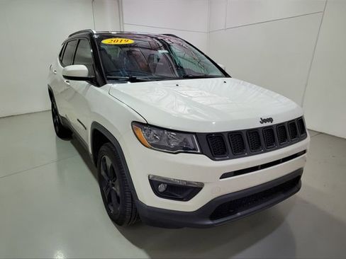 Used 2019 Jeep Compass Altitude image 10