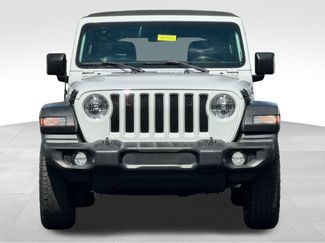 Used 2022 Jeep Wrangler Unlimited Sport AWD/4WD video 2