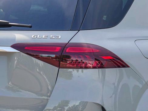 Certified 2025 Mercedes-Benz GLE 53 AMG 4MATIC image 8