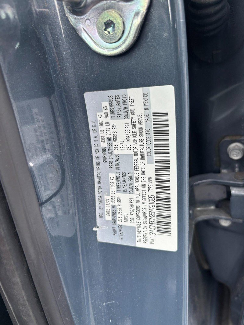 Used 2025 MAZDA CX-30 AWD 2.5 S w/ Preferred Package image 18