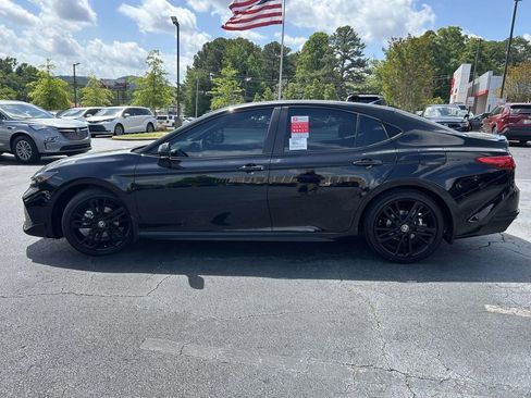 New 2026 Toyota Camry Hybrid FWD image 6