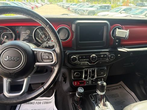 Used 2019 Jeep Wrangler Unlimited Rubicon w/ Cold Weather Group AWD/4WD image 27