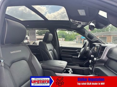 Used 2023 RAM 1500 Laramie AWD/4WD image 4