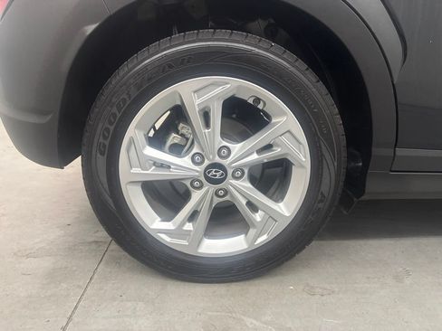 Used 2023 Hyundai Kona SEL FWD image 23