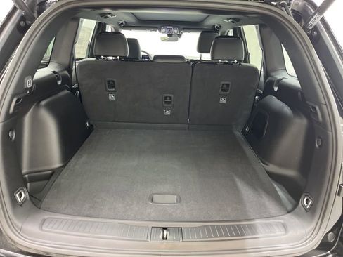 New 2026 Jeep Grand Cherokee Limited w/ Limited Altitude Package RWD image 26