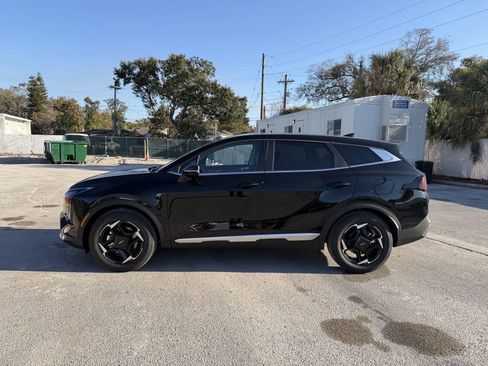 New 2026 Kia Sportage EX AWD/4WD image 7