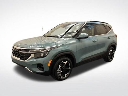 Certified 2026 Kia Seltos EX FWD image 1