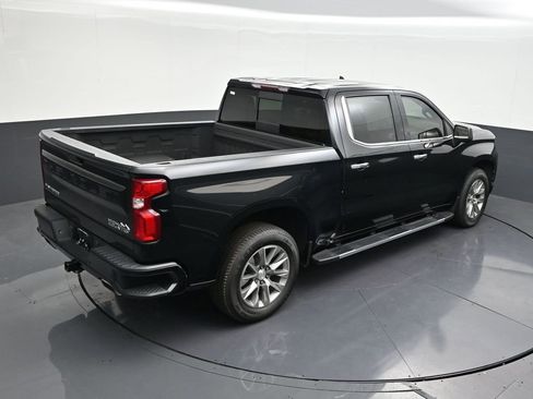Used 2021 Chevrolet Silverado 1500 High Country image 19