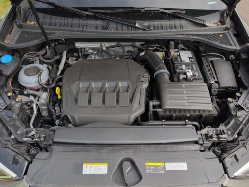 New 2025 Audi Q3 2.0T Premium image 28