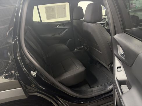 Used 2026 Chevrolet Equinox LT AWD/4WD image 28