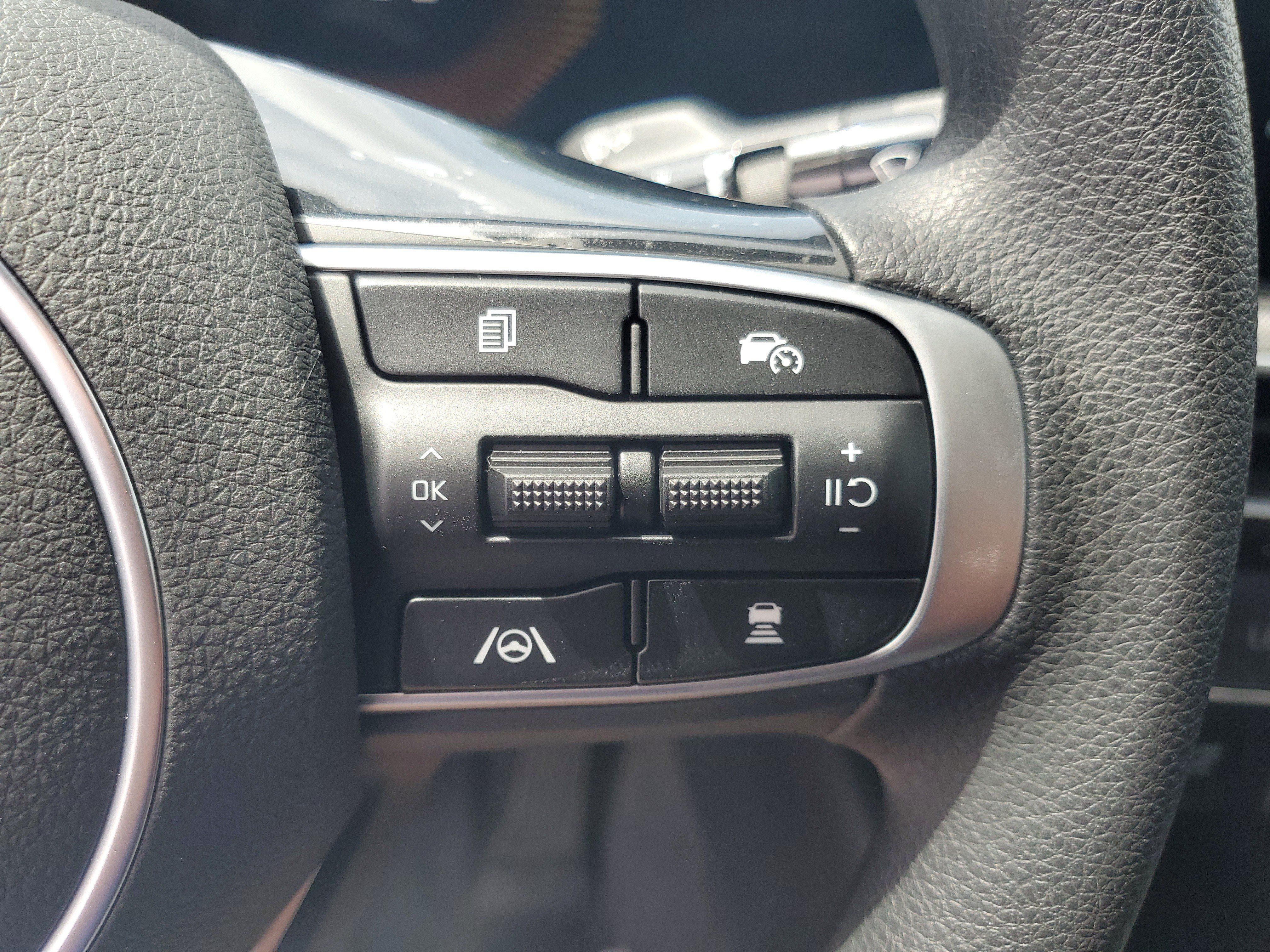 New 2026 Kia K5 LXS FWD image 27