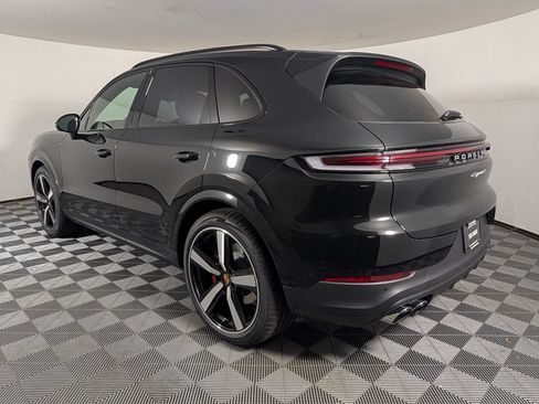 New 2026 Porsche Cayenne S AWD/4WD image 3