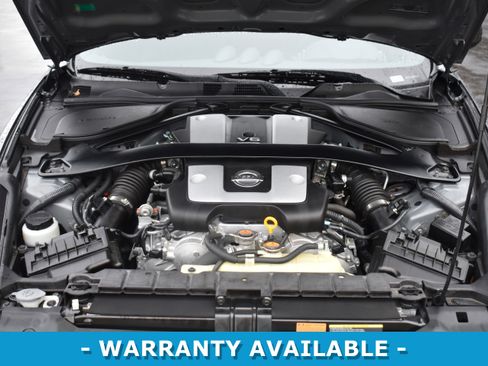 Used 2016 Nissan 370Z Touring image 19