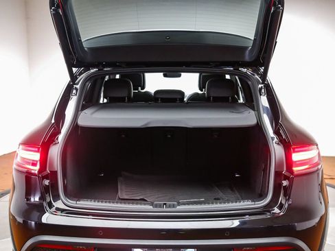 Certified 2026 Porsche Macan AWD/4WD image 31