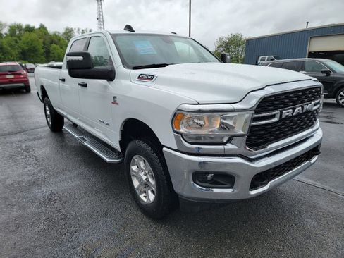 Used 2023 RAM 2500 Big Horn w/ Level 1 Equipment Group image 9