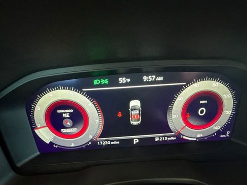 Used 2023 Nissan Rogue Platinum FWD image 16