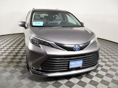 Used 2024 Toyota Sienna XLE