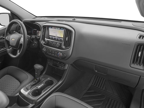 Used 2017 Chevrolet Colorado Z71 AWD/4WD image 16