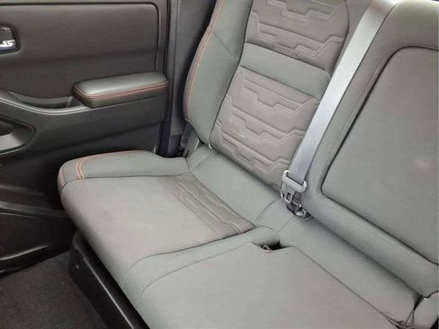 Used 2023 Nissan Frontier Pro-X w/ Pro Convenience Package image 16